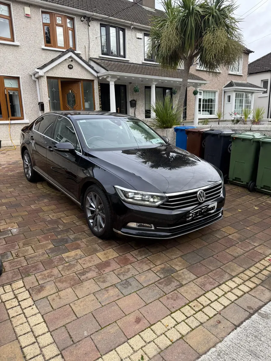 Volkswagen Passat 2017 highline automatic - Image 1