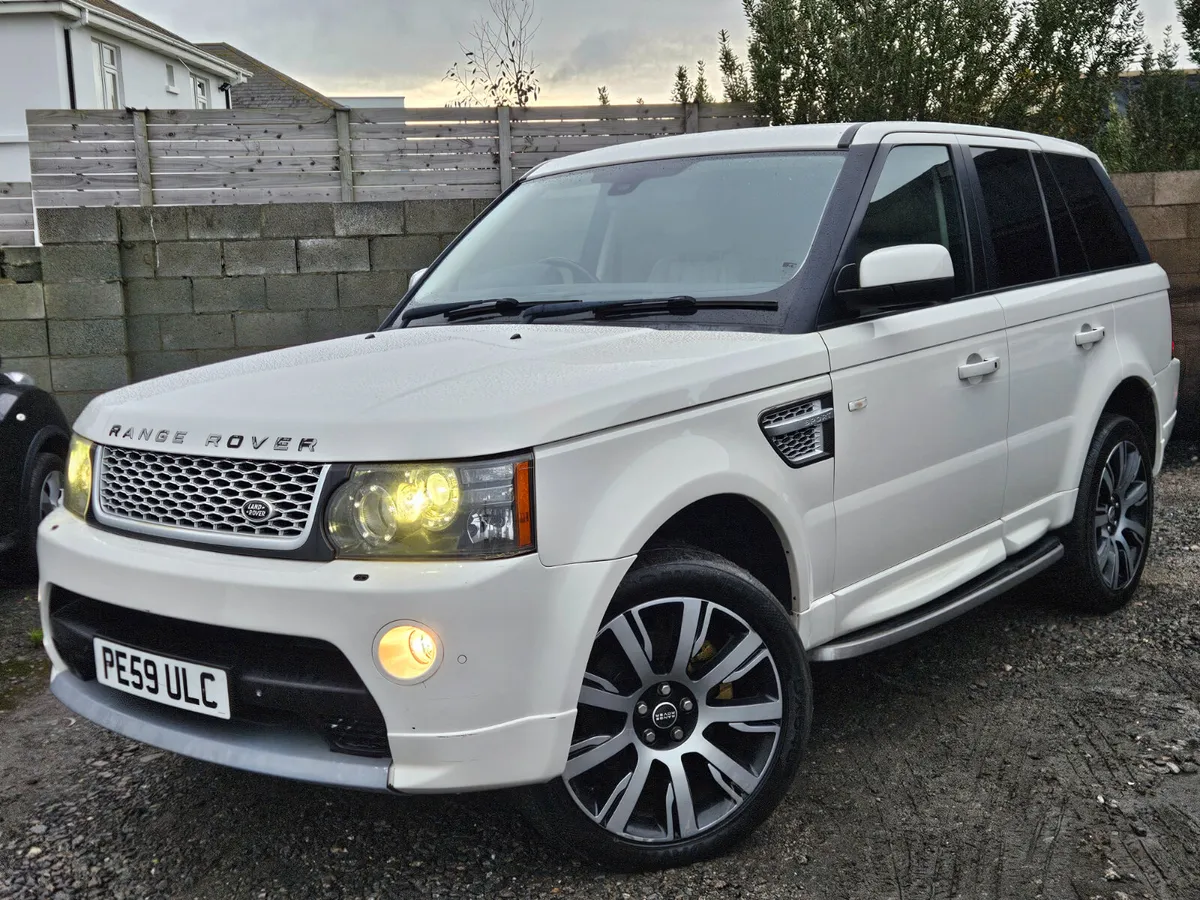 Land Rover Range Rover Sport v8 high spec - Image 2
