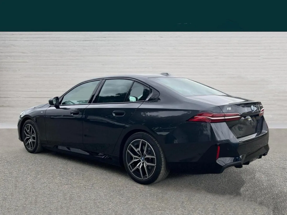 Bmw 5 Series New Model - Image 4