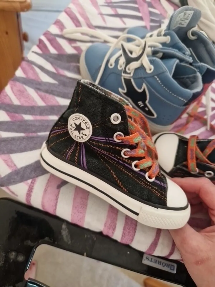 Baby converse & Clarks size 5 - Image 2