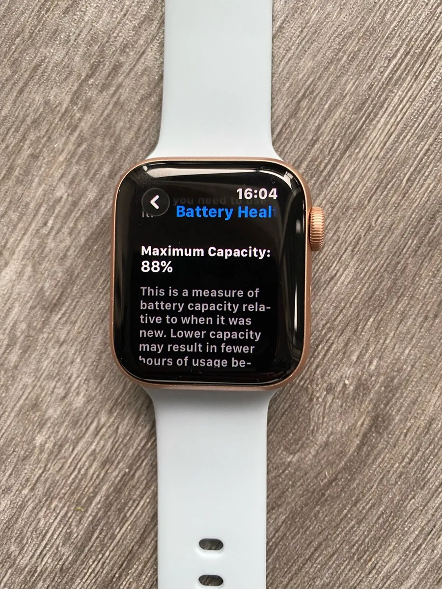 Apple Watch Series 6 40mm - Image 3
