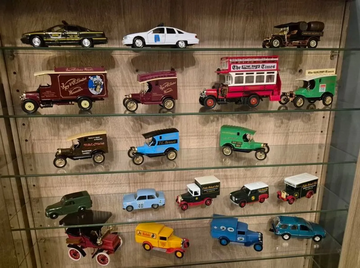 Corgi Models - Image 1