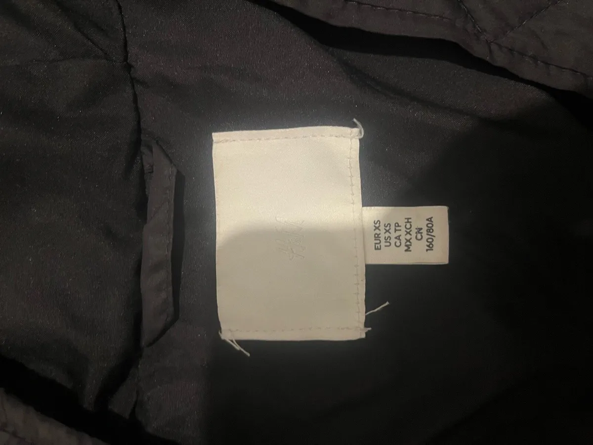 Hooded Puffer Jacket H&M - Image 3