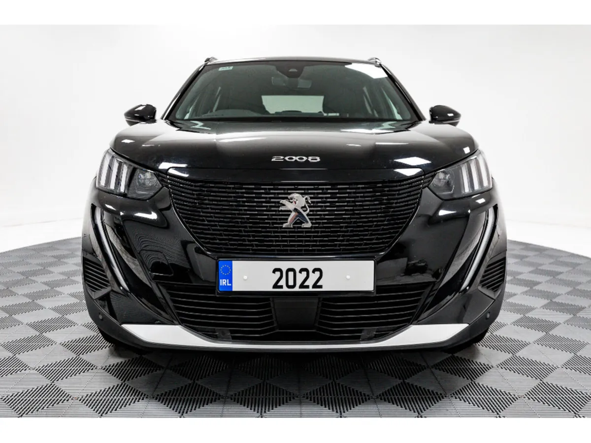 Peugeot 2008 E-GT 50kWh Auto 136HP - Image 2