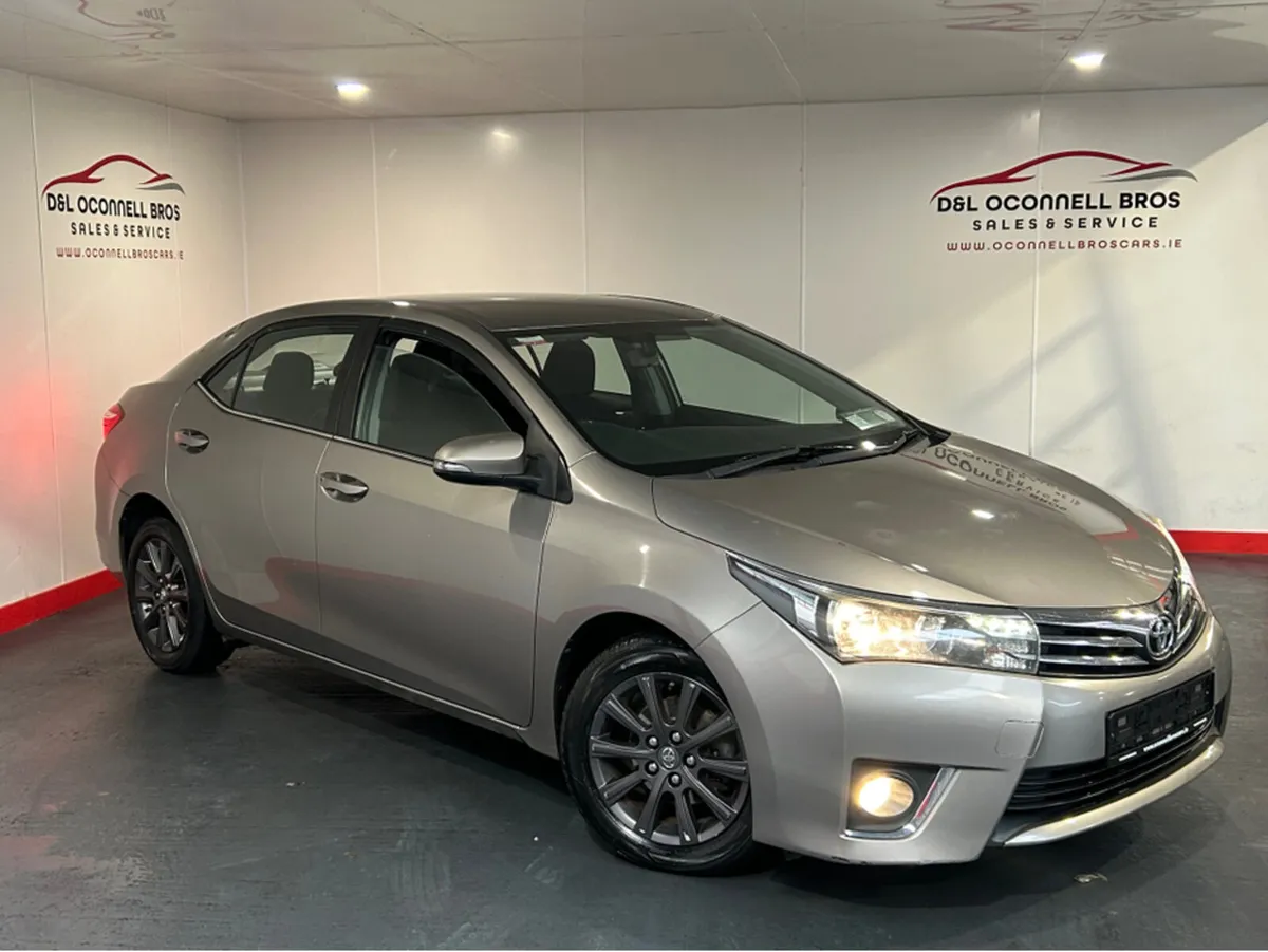 Toyota Corolla 1.4 D-4D LUNA 4DR - Image 1