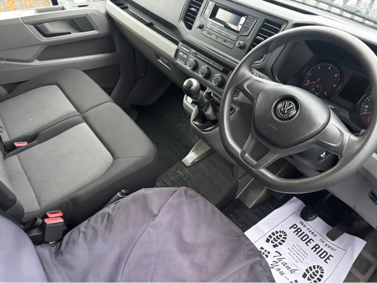Volkswagen Crafter 35 LWB 140HP MANUAL 6SPEED FWD - Image 2