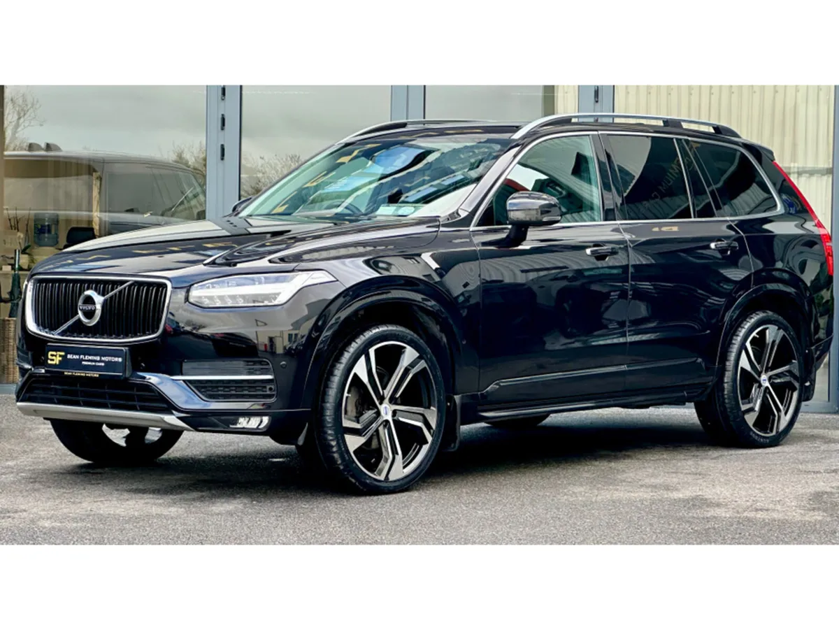 Volvo XC90 D4 MOMENTUM GT AUTO - Image 2