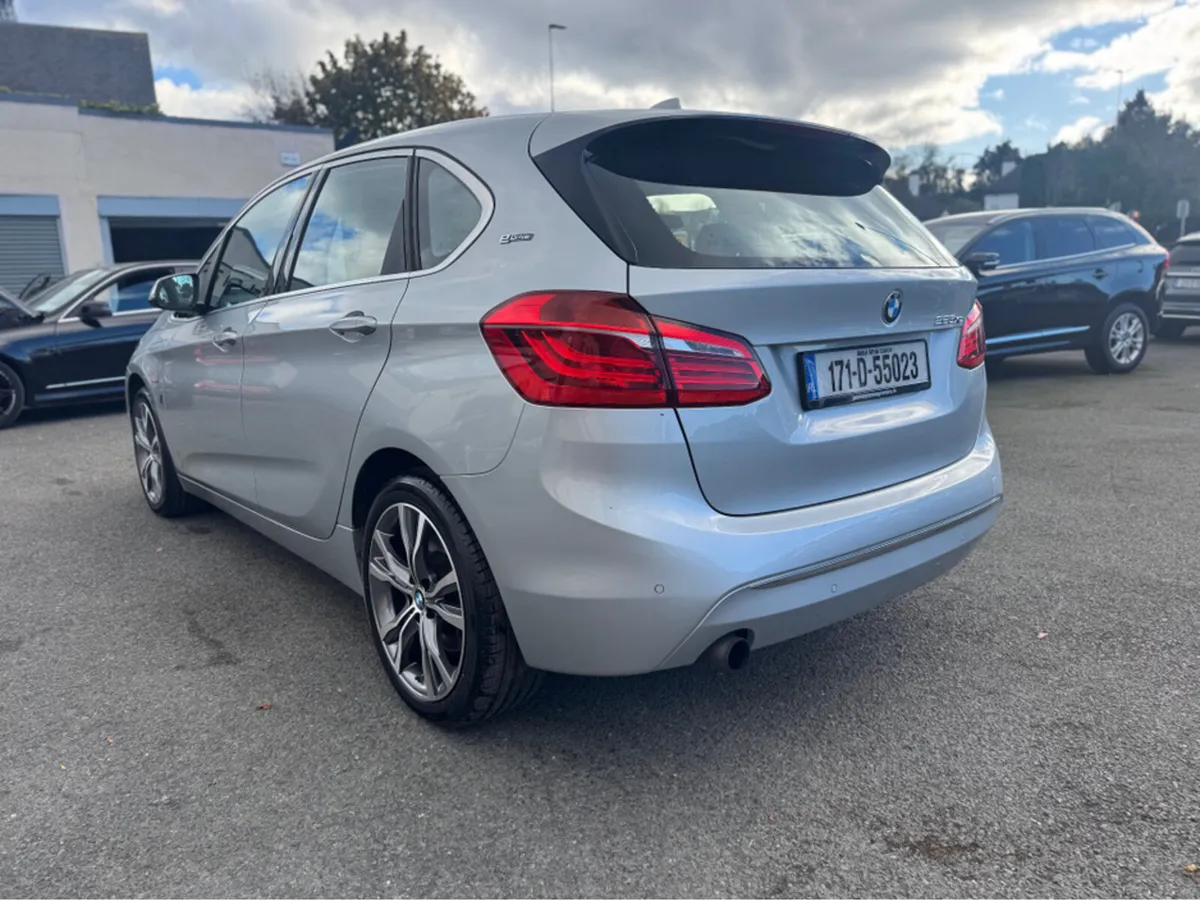 BMW 2-Series 225XE LUXURY PHEV 5DR AUTO - Image 3
