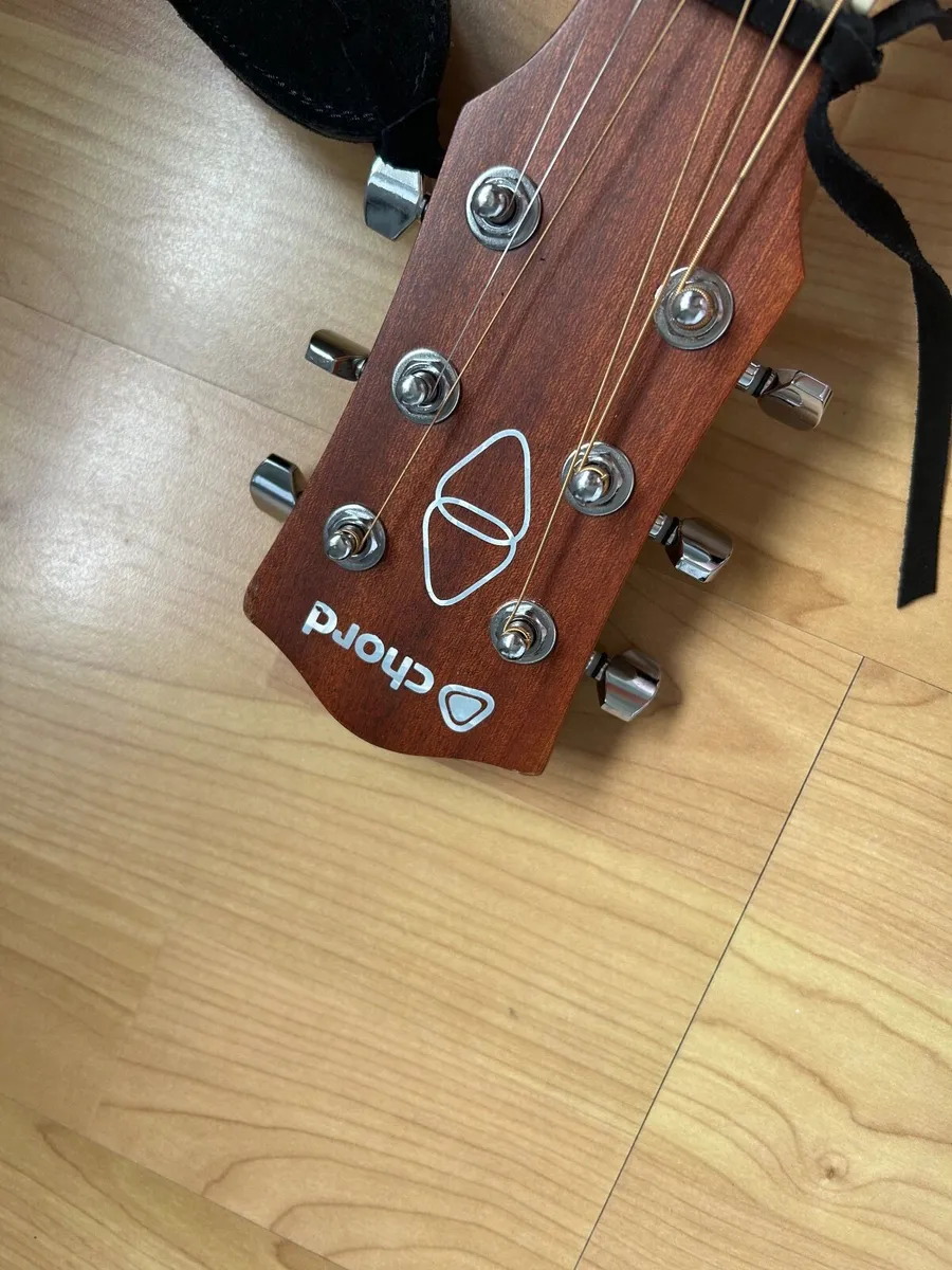 Guitar - Image 2