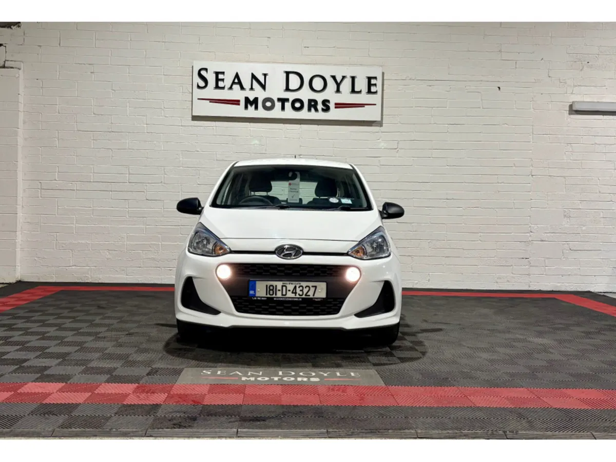 Hyundai i10 2018 1.0 Petrol CLASSIC 21,270KM/ IRIS - Image 3