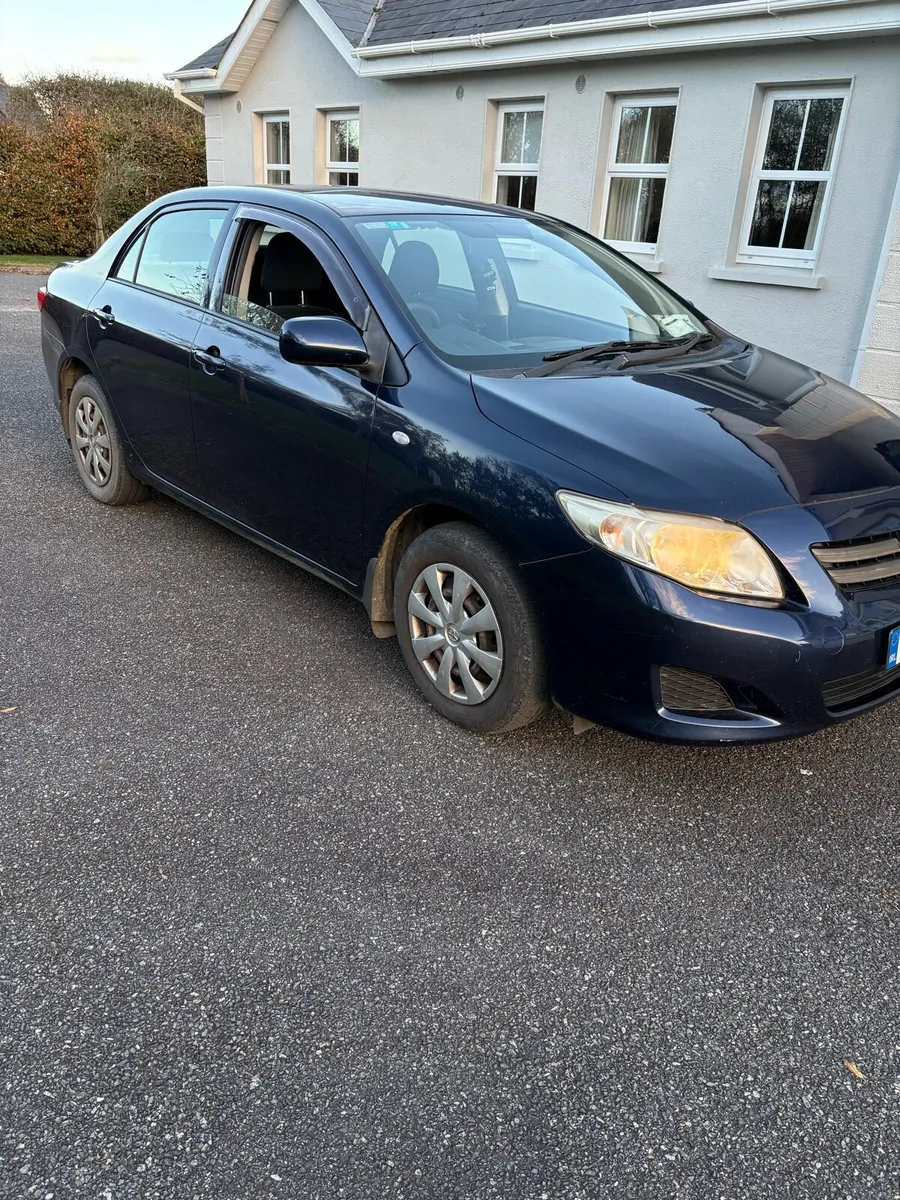 Toyota Corolla - Image 3