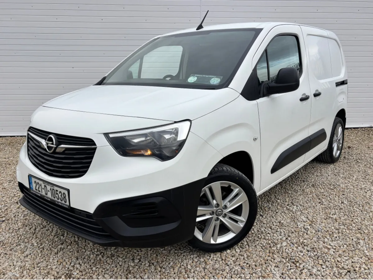 Opel Combo L1H1-1.5 100PS DIESEL 6SPEED MANUAL MY2 - Image 4