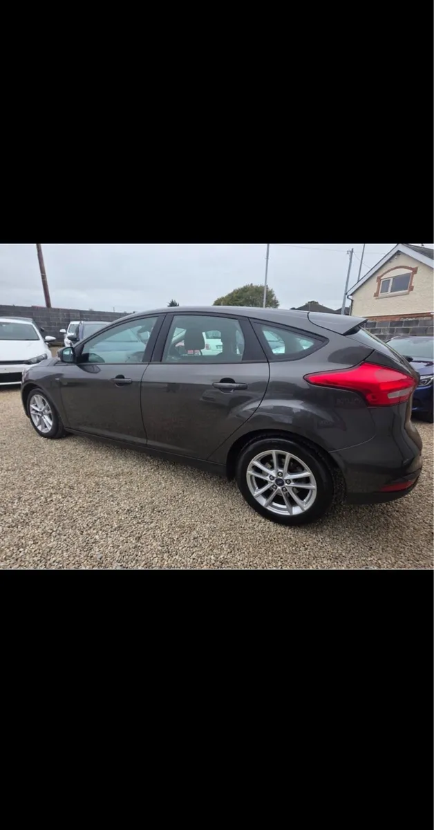 Ford focus automatic - Image 3