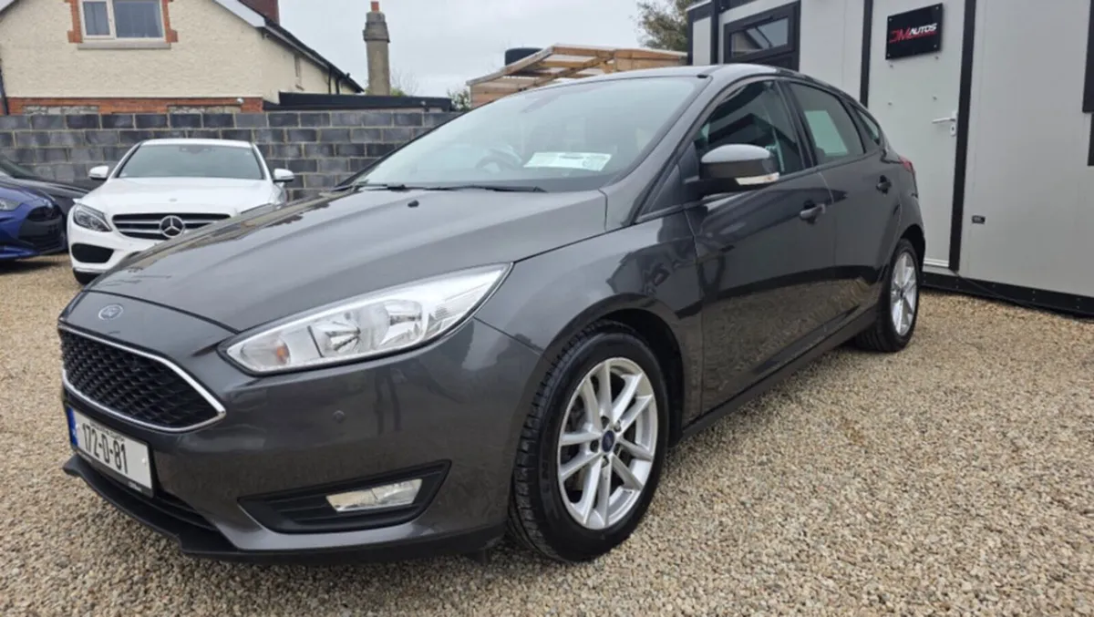 Ford focus automatic - Image 4