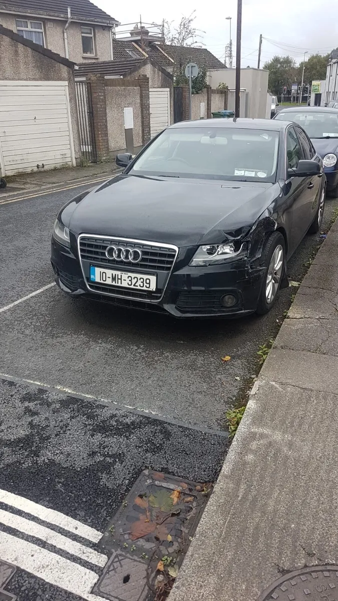 Audi A4 2010 - Image 1