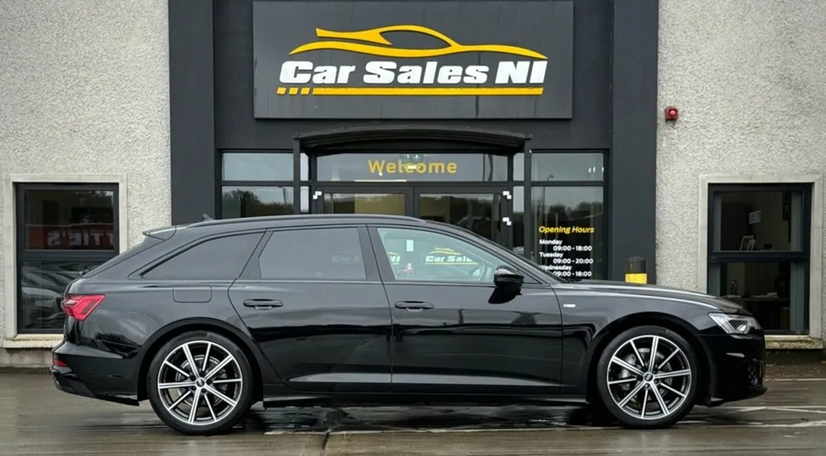 2.0 TDI 40 Black Edition Estate 5dr Diesel S Troni - Image 3