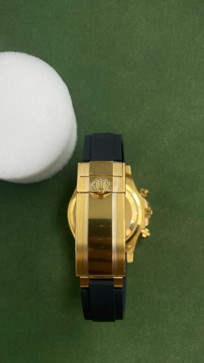 VS Daytona Pikachu - Image 3