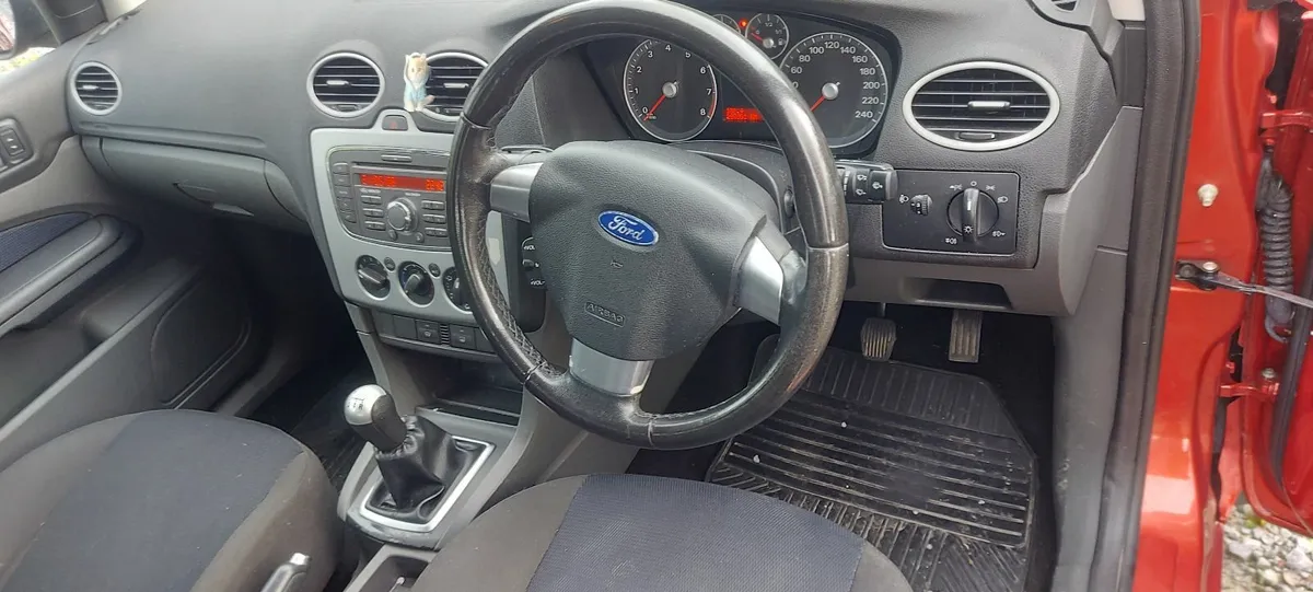Ford Focus 2008 - Image 3