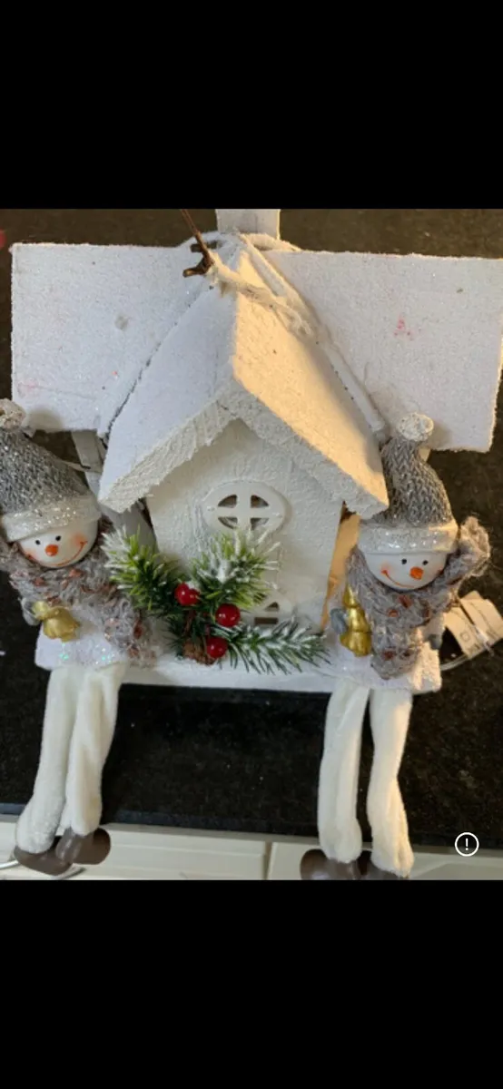 Light up House Christmas Decoration - Image 3