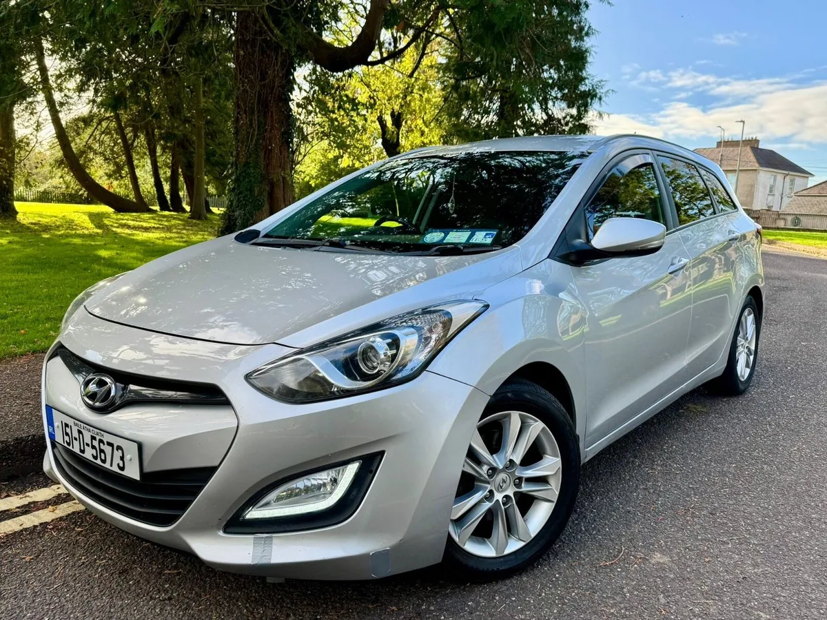 Hyundai i30 Estate - Image 2