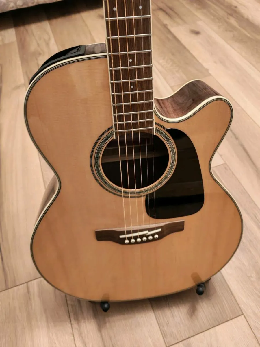 Takamine GN51CE-NAT - Image 1