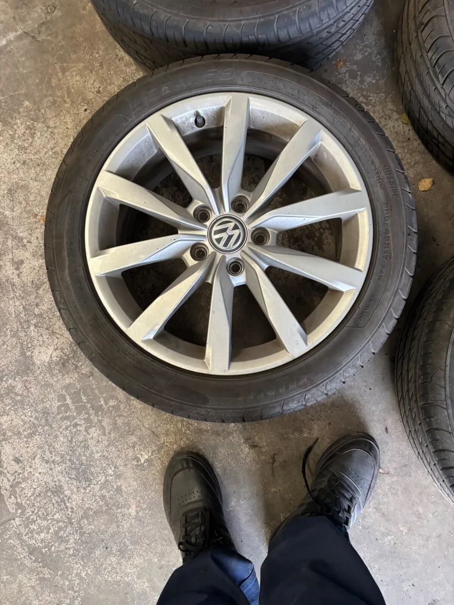 VW GOLF HIGHLINE ALLOYS - Image 3