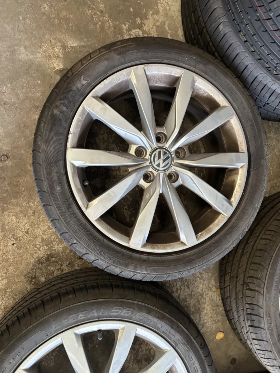 VW GOLF HIGHLINE ALLOYS - Image 2