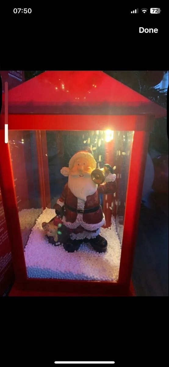Santa in a phone box Christmas Decoration - Image 4