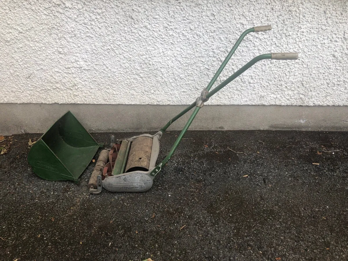 Vintage Lawn Mower with Grass Collector - Image 1