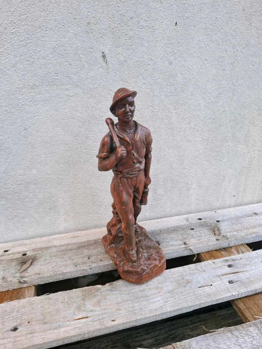 Old mine plaster statue - Image 1