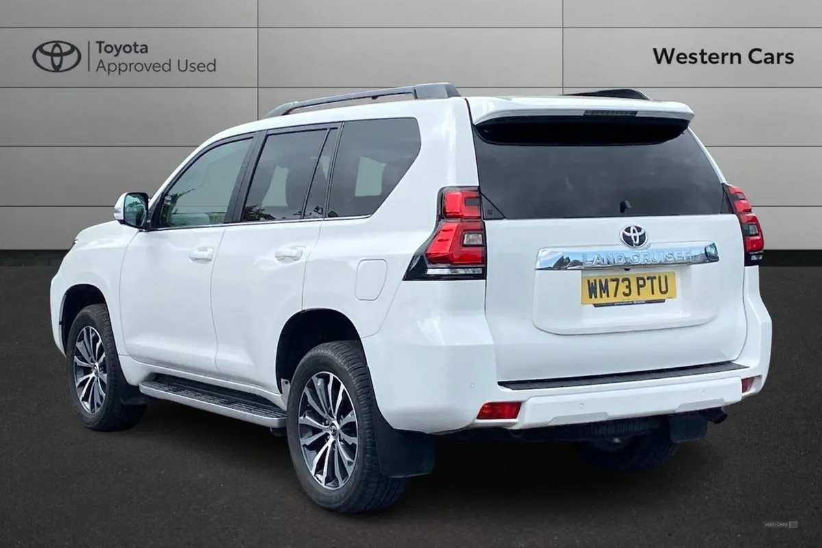 Toyota Landcruiser 2.8d Invincible Auto 4WD Euro - Image 4