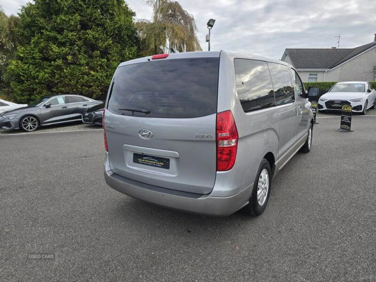 Hyundai i800 SE Nav - Image 4