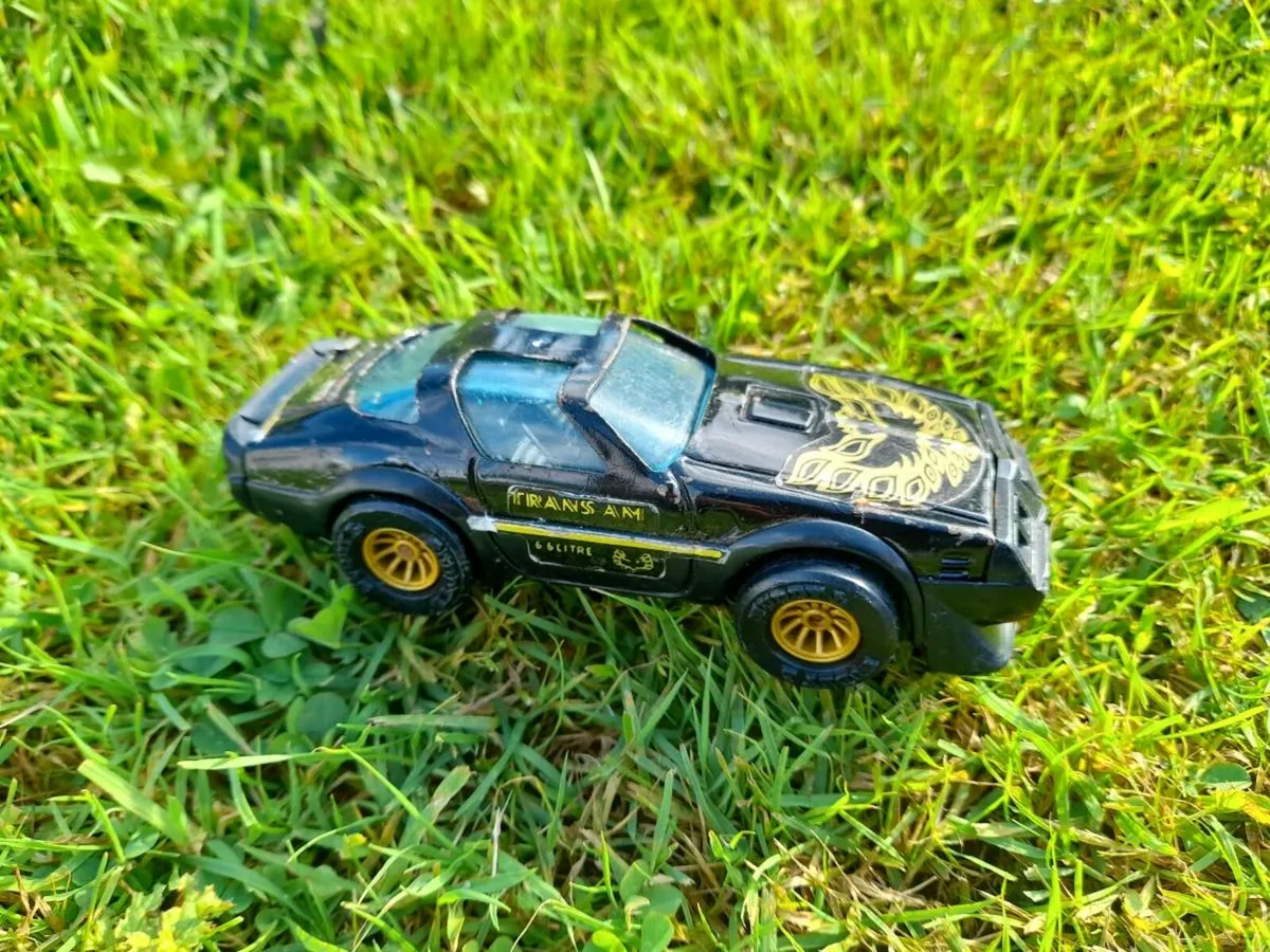 Smokey and the Bandit Car & DVD - Image 1