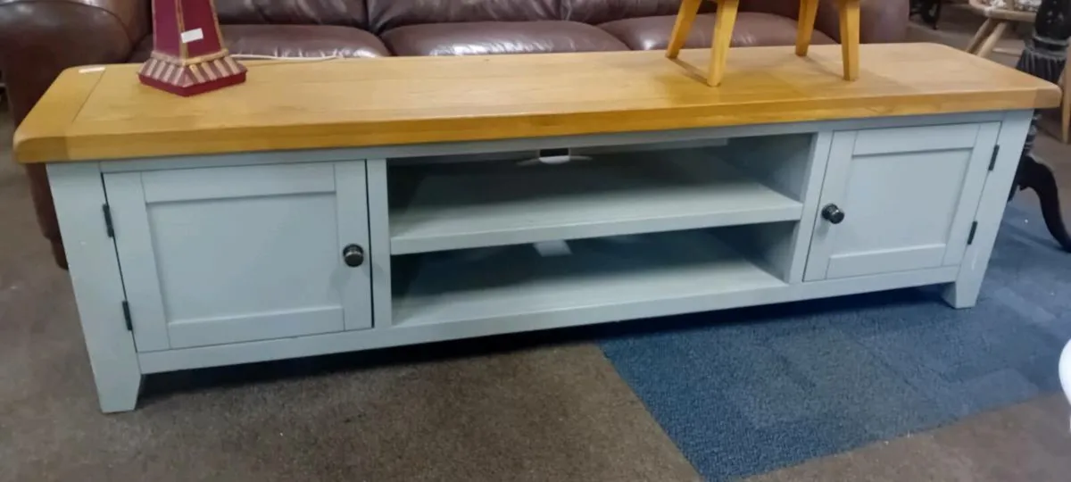 Modern Wood Topped Media Unit
