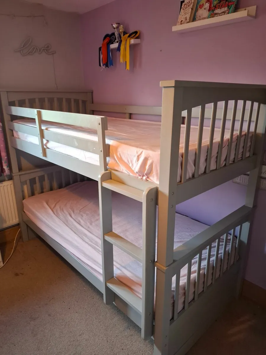 Bunk beds - Image 2