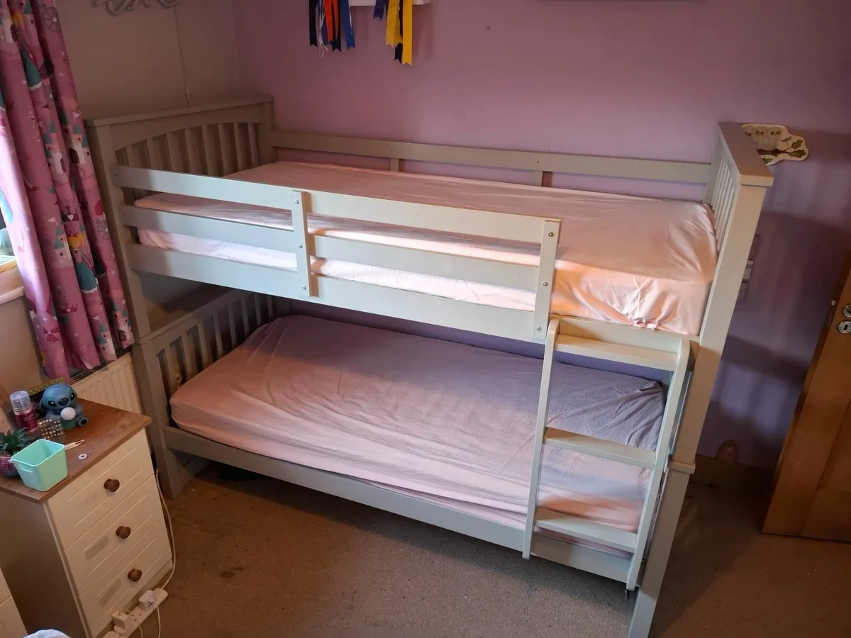 Bunk beds - Image 3