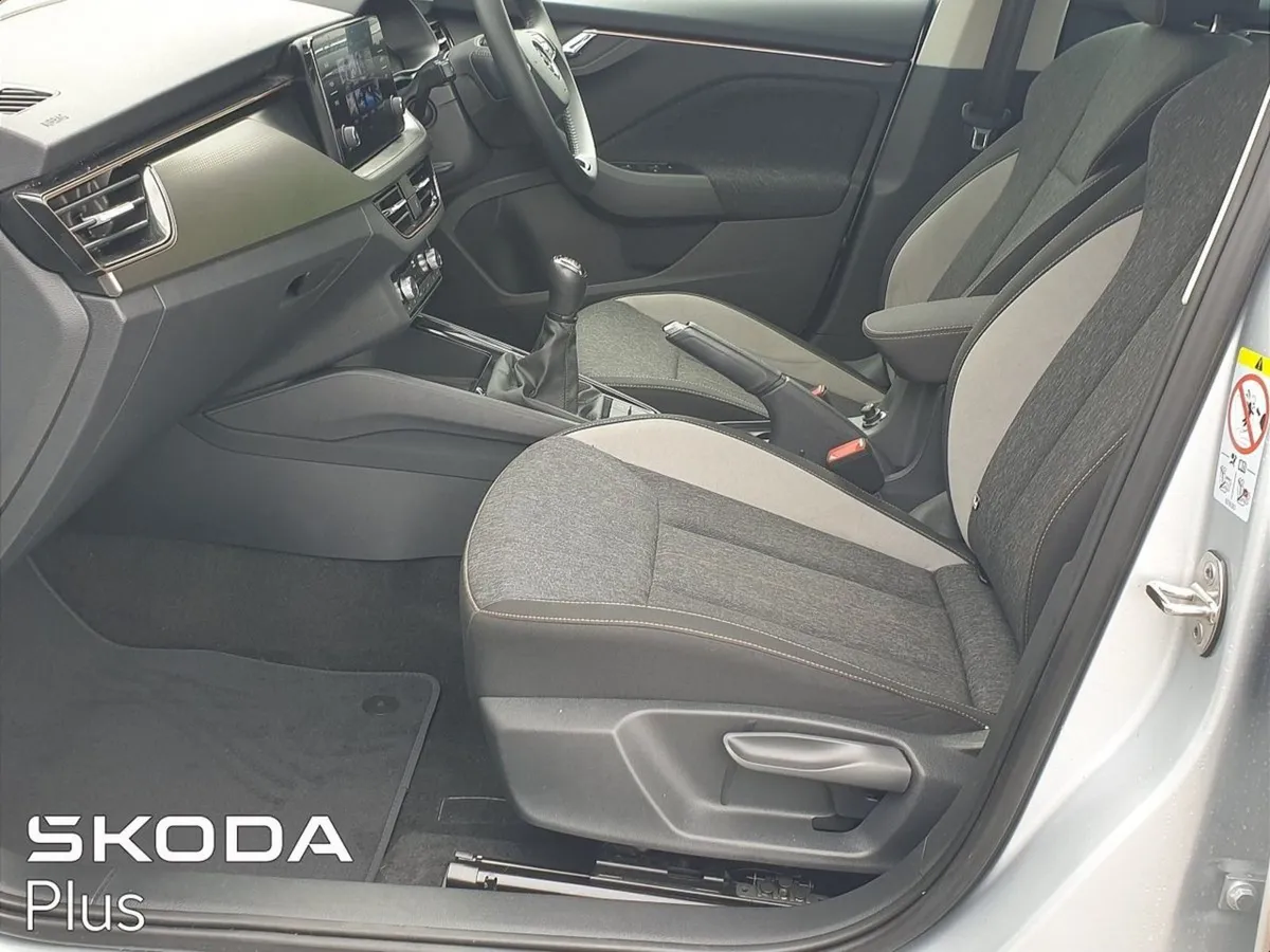 Skoda Kamiq Stunning SUV Style 1.0 TSI 110 BHP Gr - Image 4
