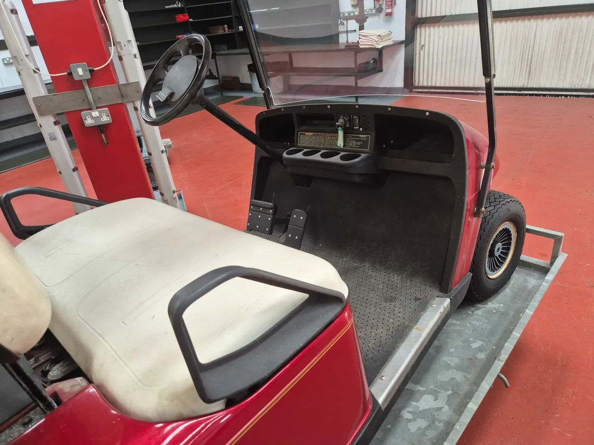 GOLF BUGGY - Image 2