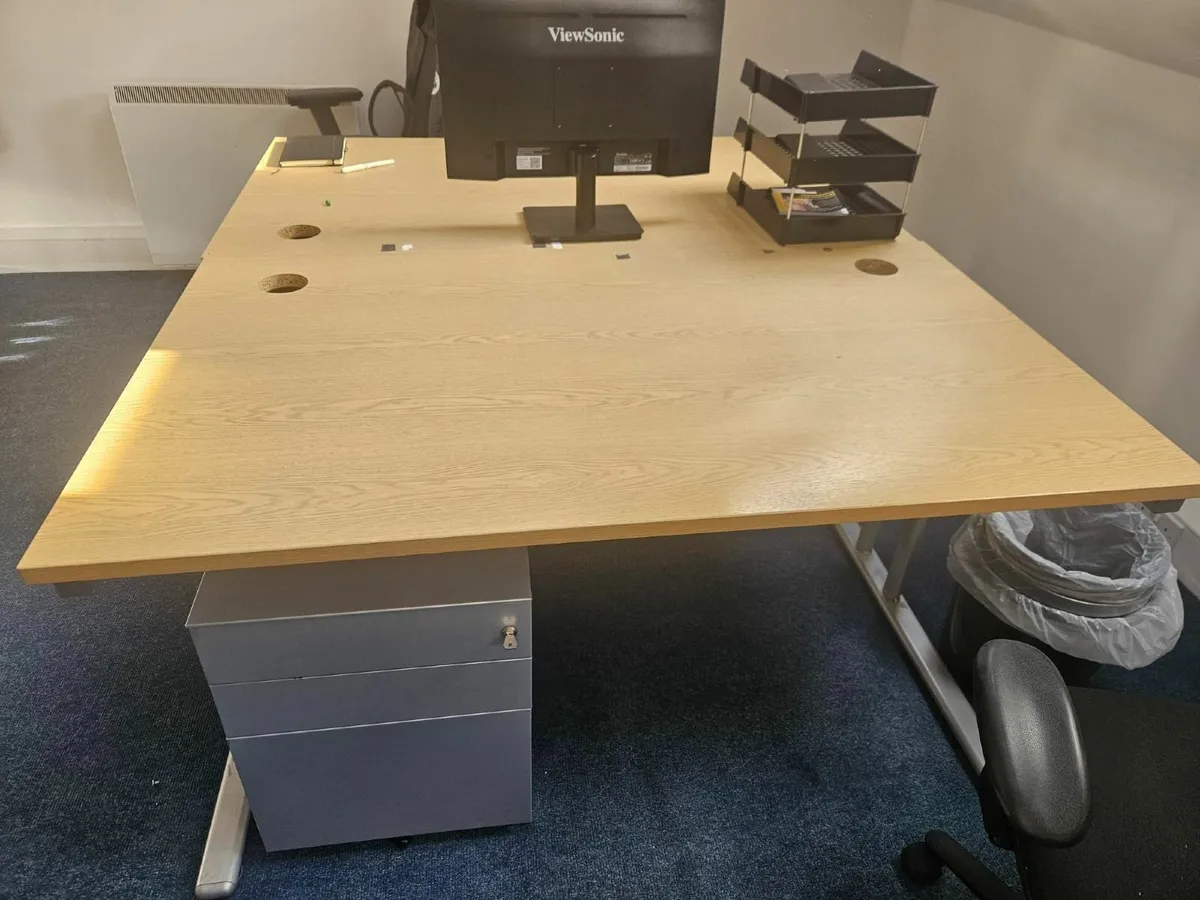 FREE OFFICE EQUIPMENT - Image 2