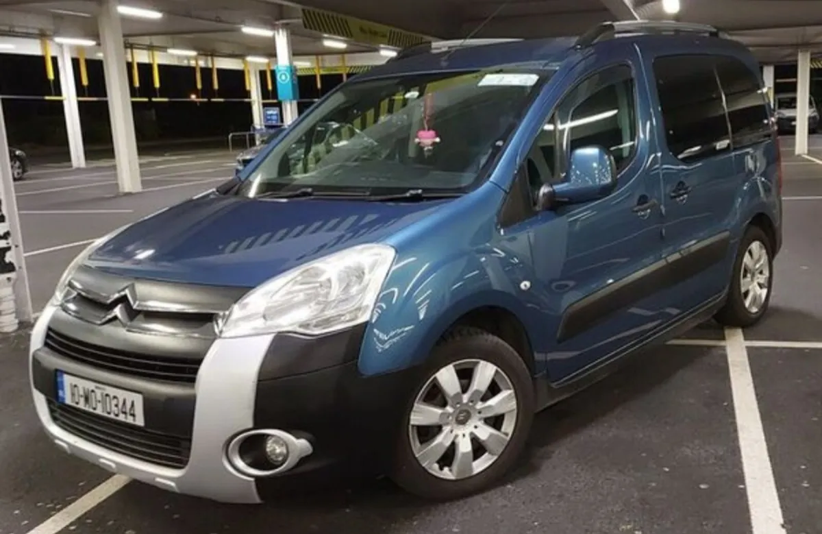 2010 Citroen Berlingo Multispace 1.6 diesel - Image 1