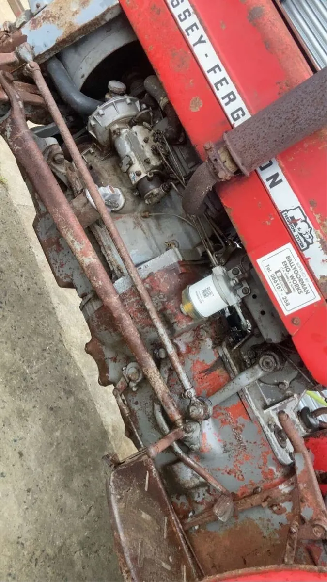 MF 135 - Image 4