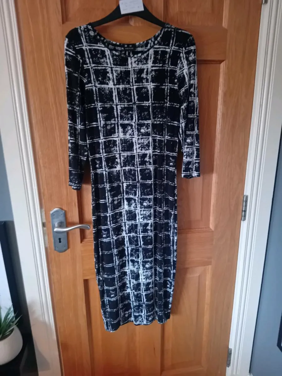 Dresses - Image 3