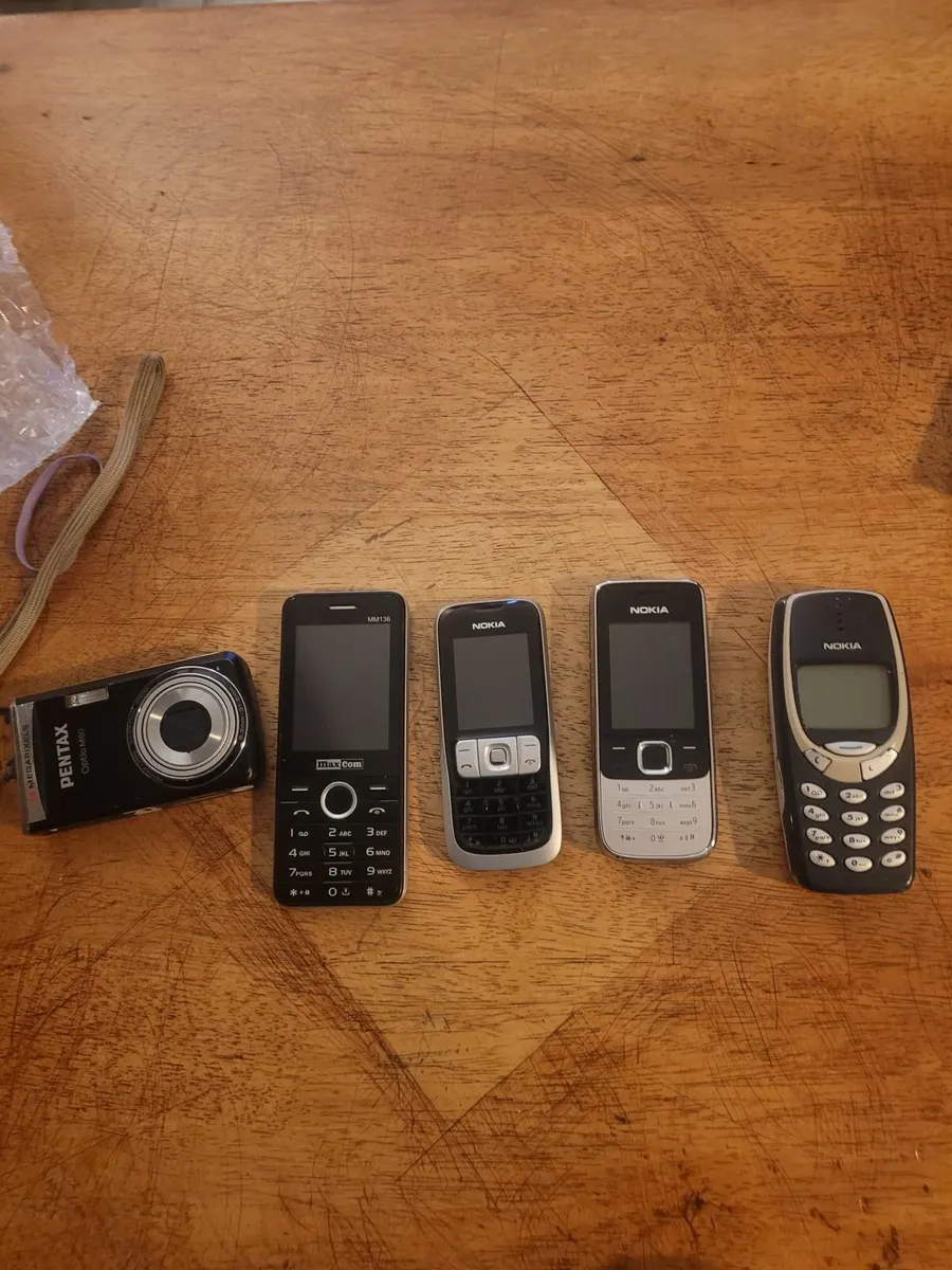 old phones - Image 1