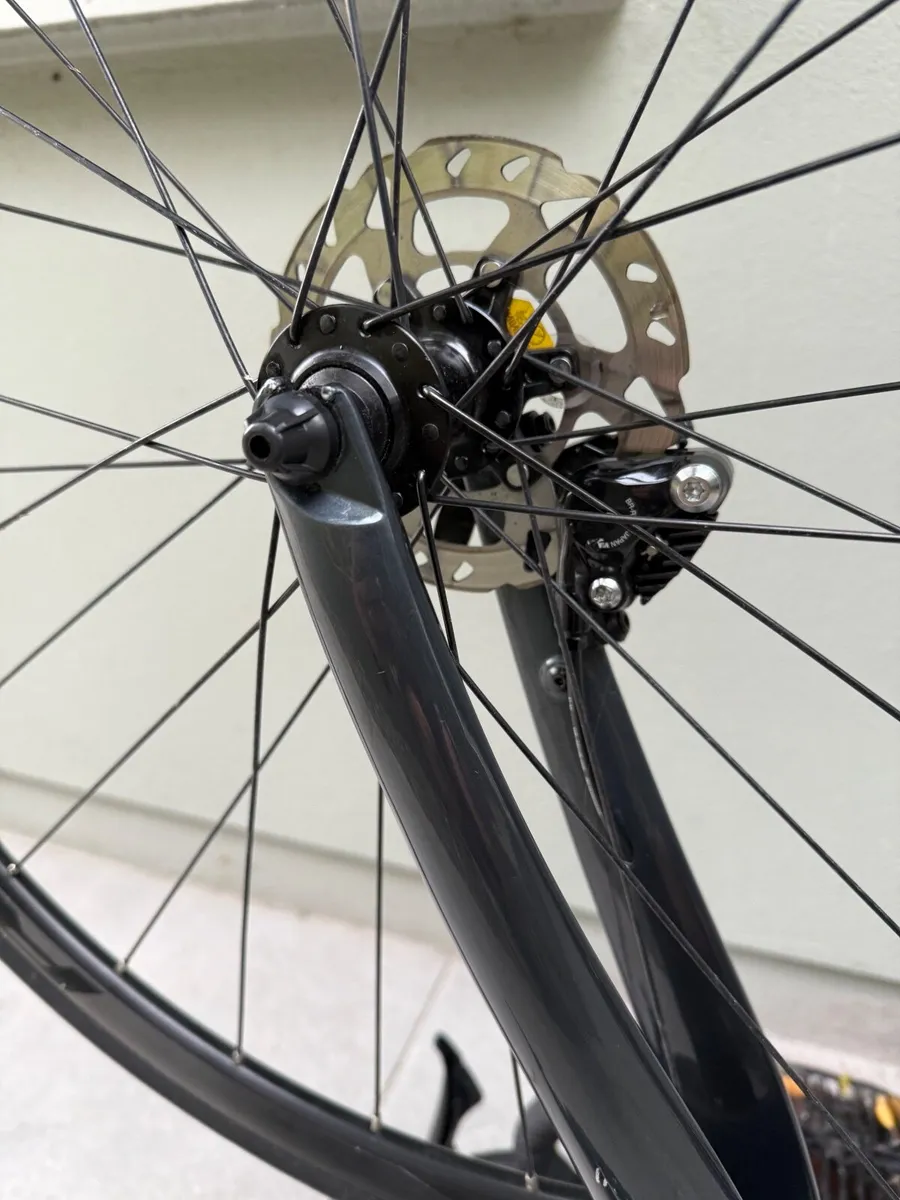 La Pierre Sensium 500 Disc Road Bike - Image 4