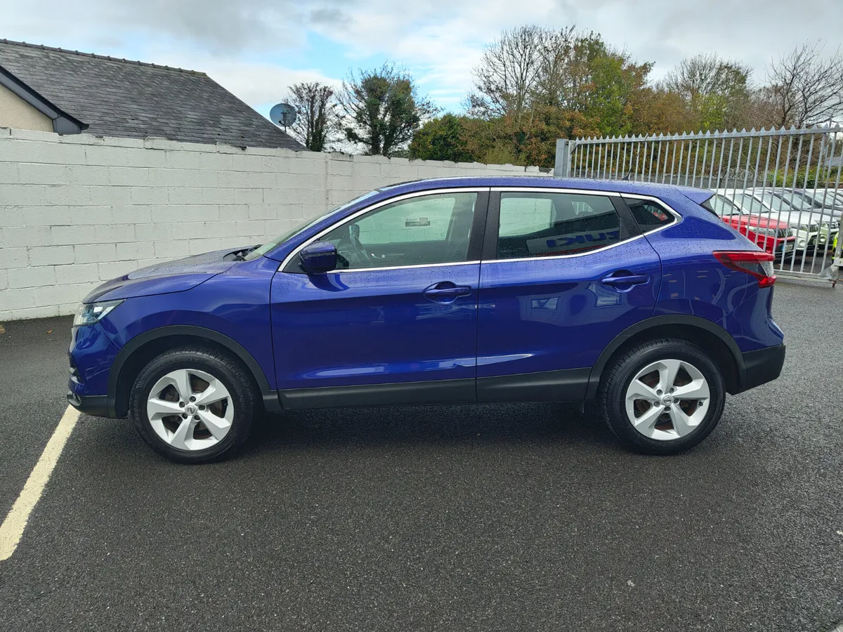 Nissan Qashqai 1.5 XE - Image 4