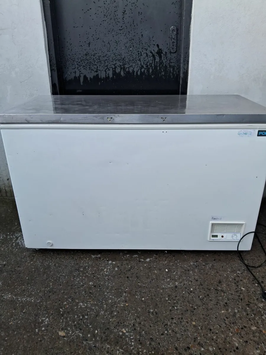 CHEST FREEZER FOR SALE - Image 1