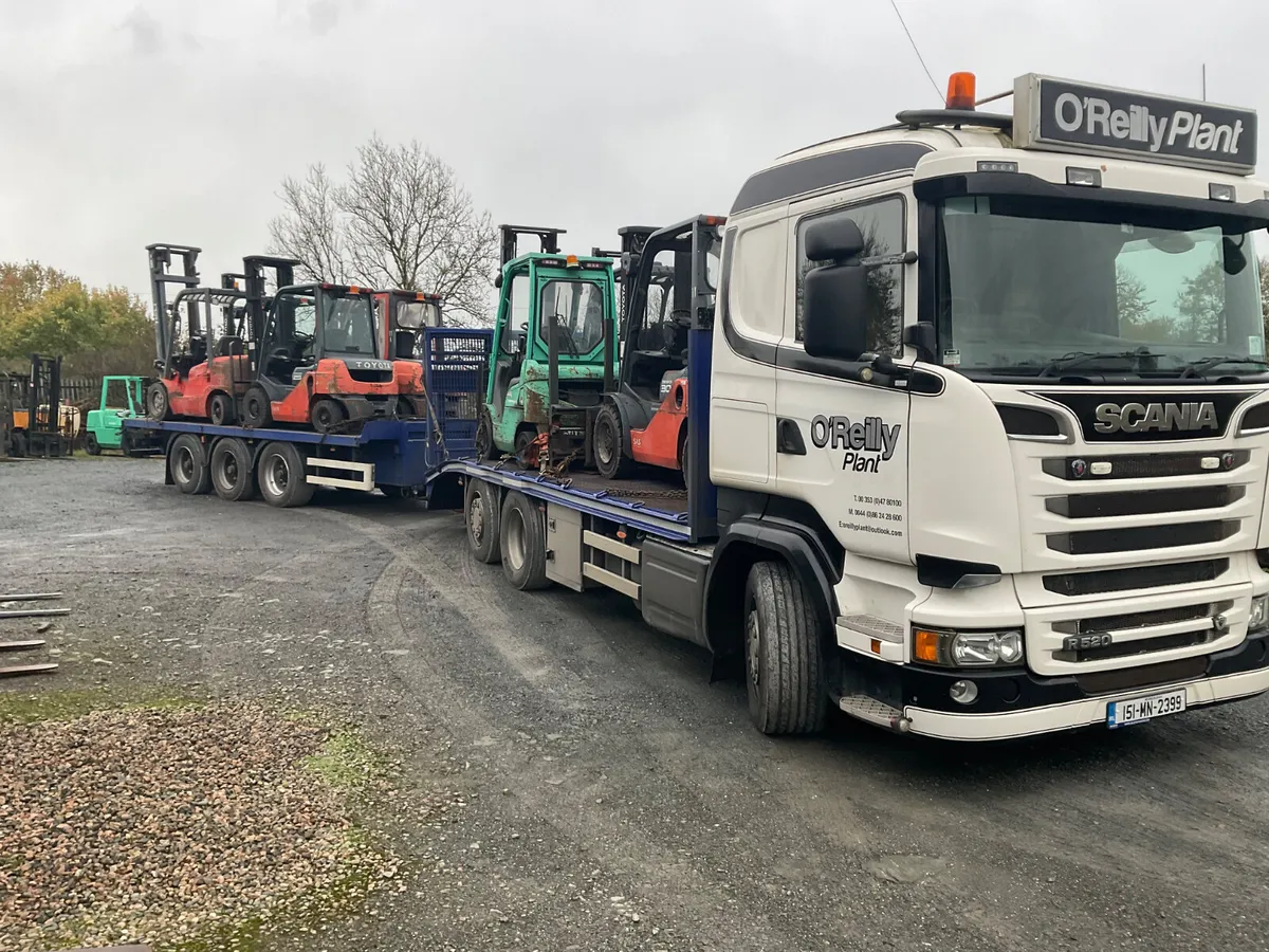 FORKLIFT - Image 4