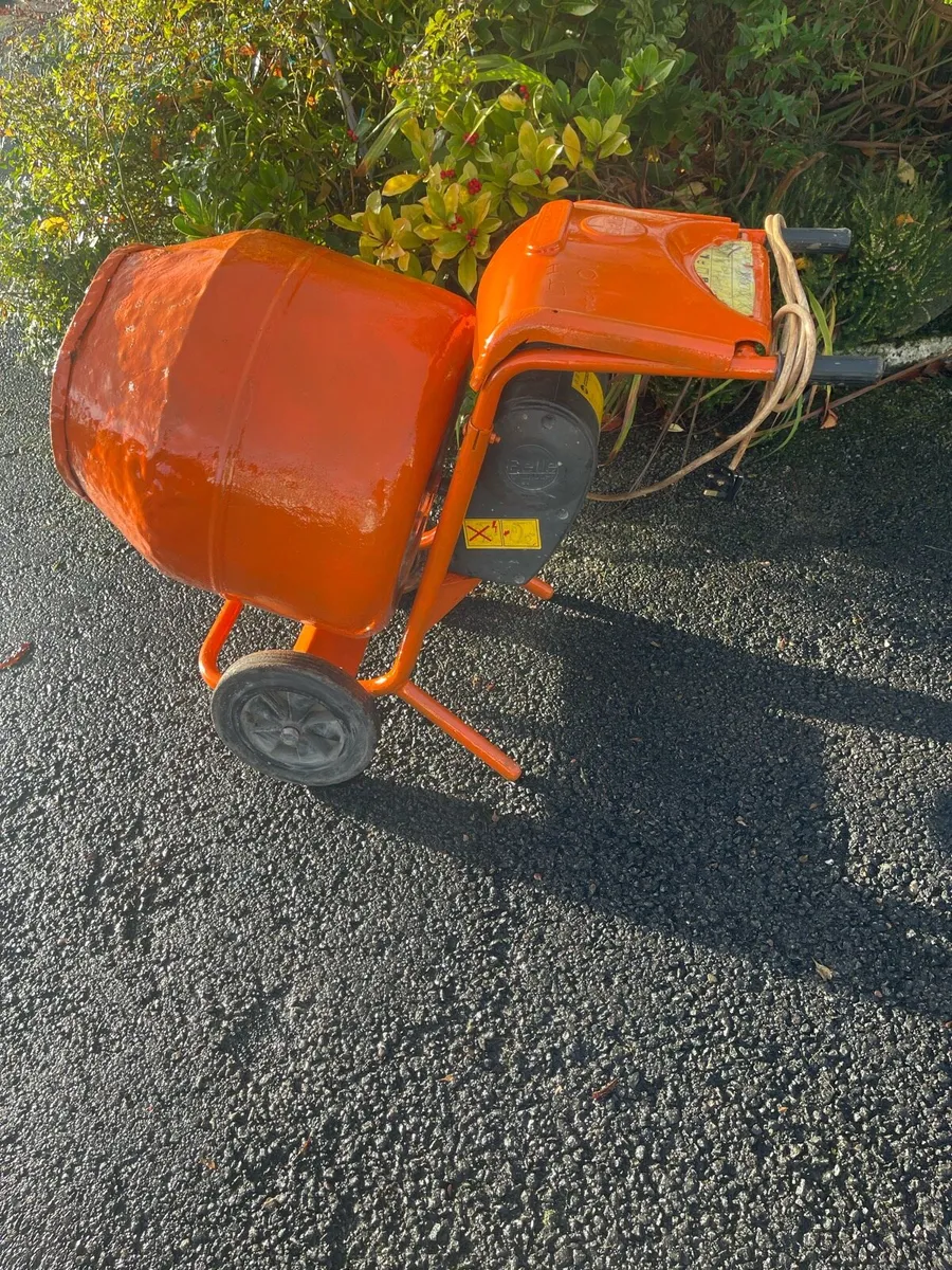 Belle Electric Cement Mixer 240v. - Image 2