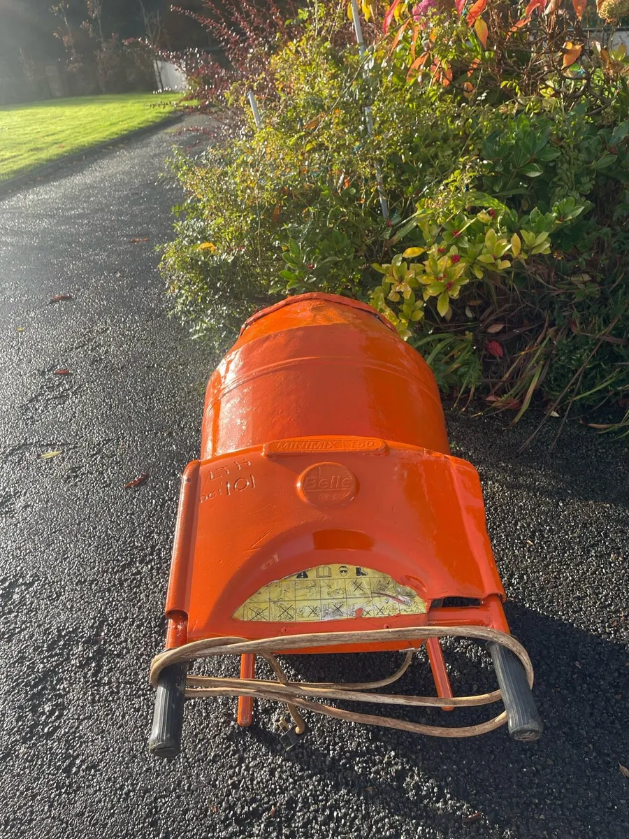 Belle Electric Cement Mixer 240v. - Image 3