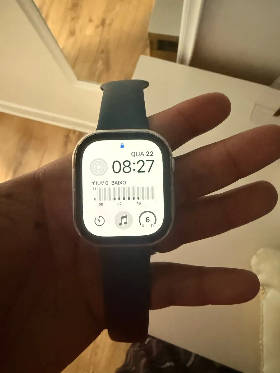 Apple Watch 10 - Image 1